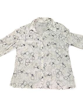 JM Collection White Button-Down Shirt with Black Floral Shiny Outline